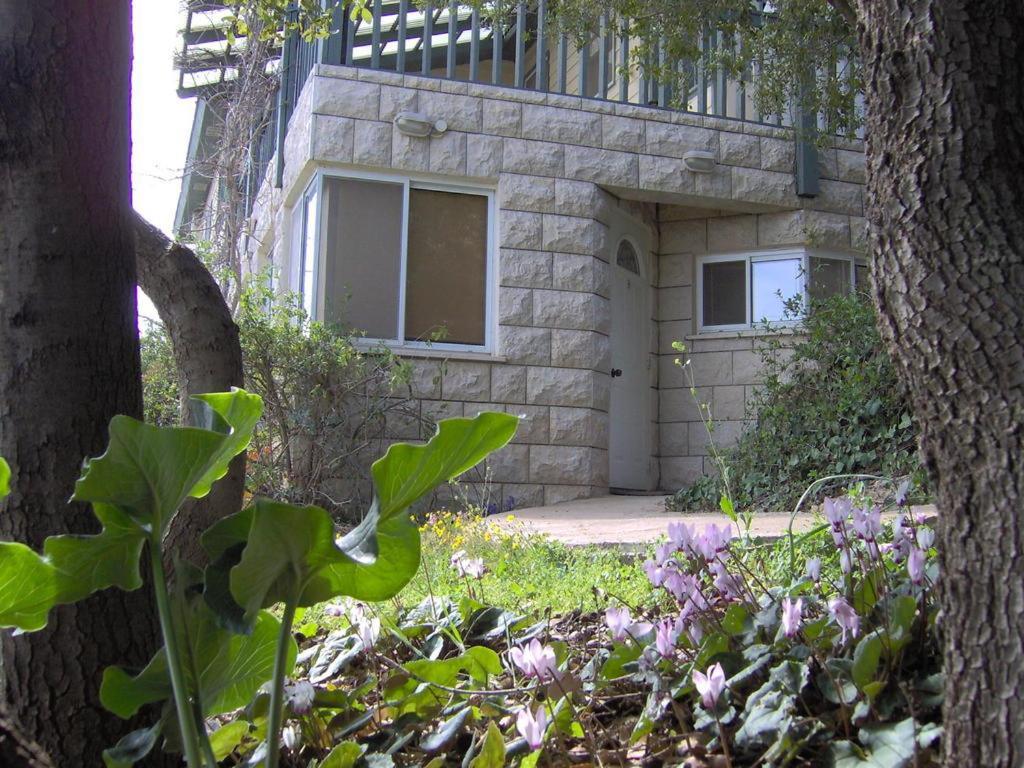 Casa De Giliz Apartment Hararit Exterior photo