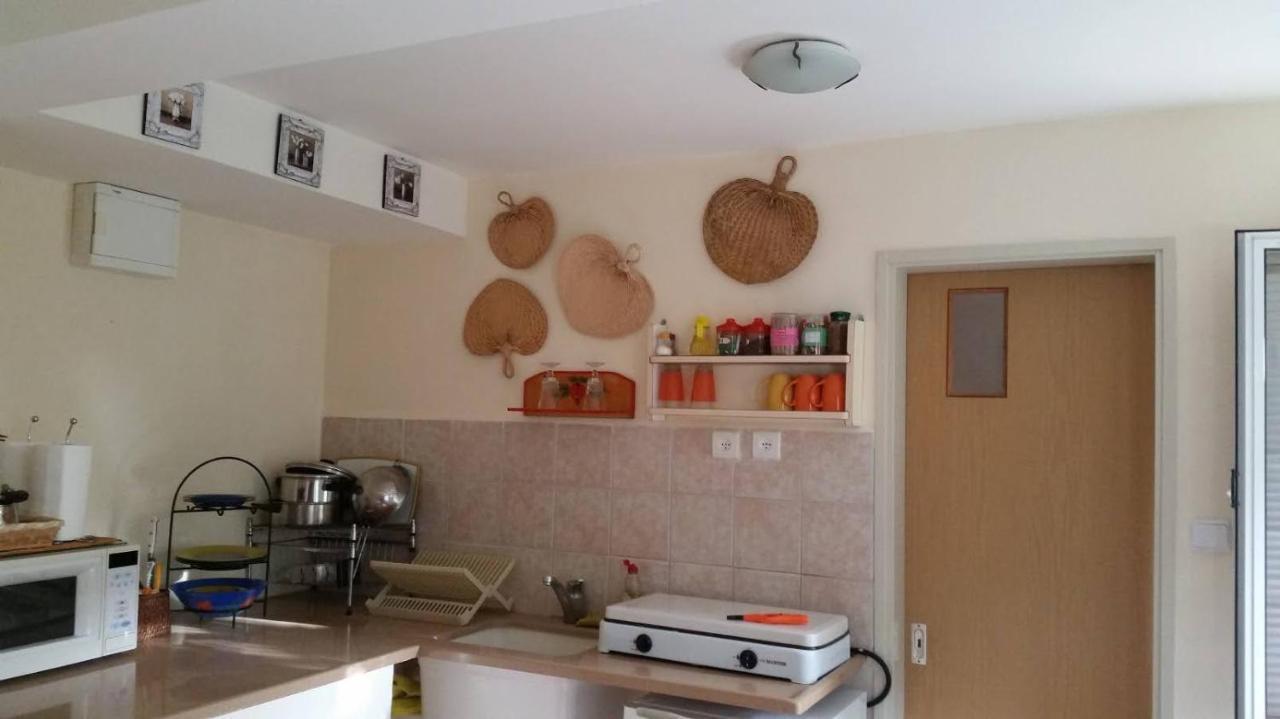 Casa De Giliz Apartment Hararit Exterior photo